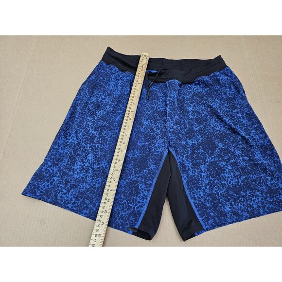 Lululemon Men's Size Large Assert Shorts 9" Cannonball Harbor Blue Deep Navy - Picture 2 of 10